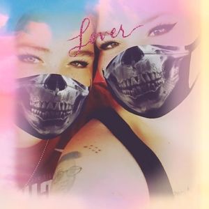 Meet your Posher, Kendra